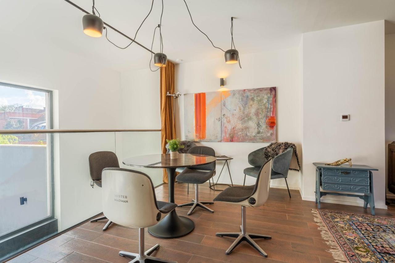 Cosy & Spacious House In Center